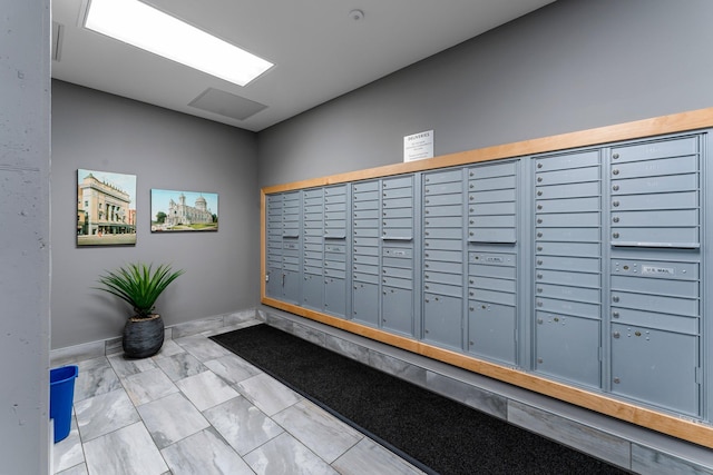 740 Portland Ave Unit 801, Minneapolis, MN 55415 - view of home's community with mail area
