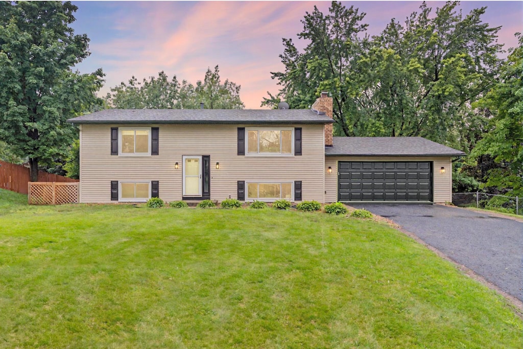 9920 Cromwell Dr, Eden Prairie, MN 55347 - photo 1