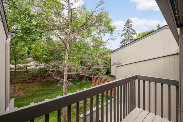 11140 Abbott Ln, Minnetonka, MN 55343 - view of deck