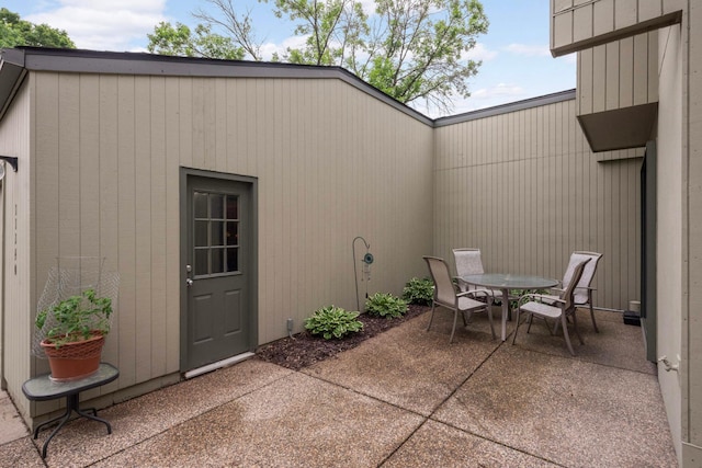 11140 Abbott Ln, Minnetonka, MN 55343 - view of patio / terrace featuring outdoor dining space