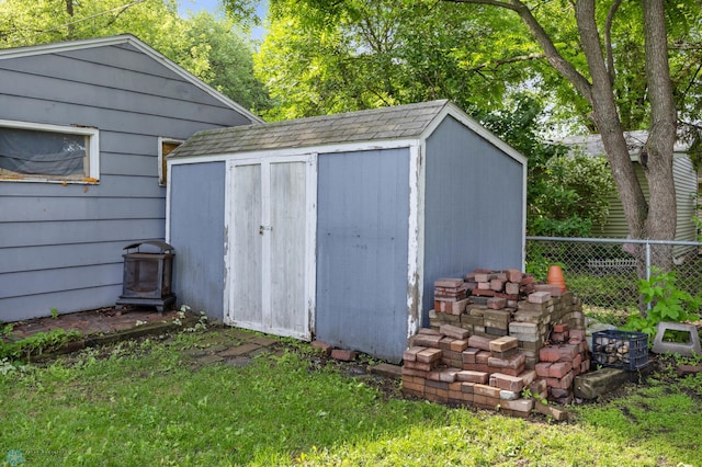 1130 Oak St N, Fargo, ND 58102 - view of shed