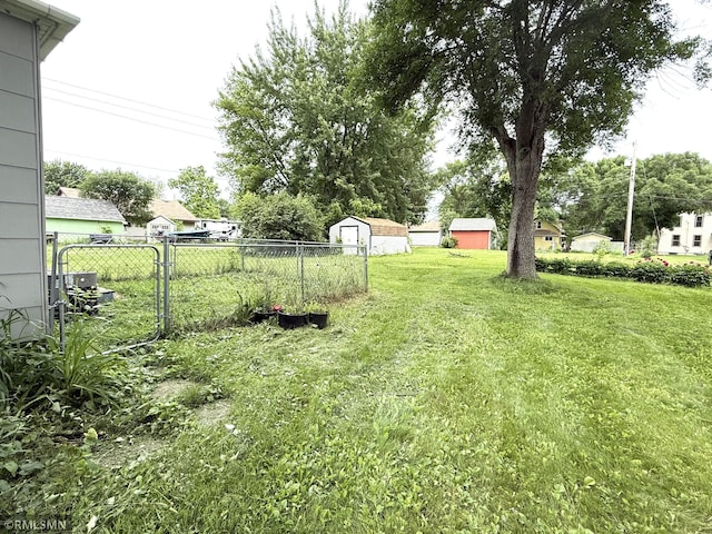 208 Cleveland St SE, Silver Lake, MN 55381 - view of yard featuring a shed