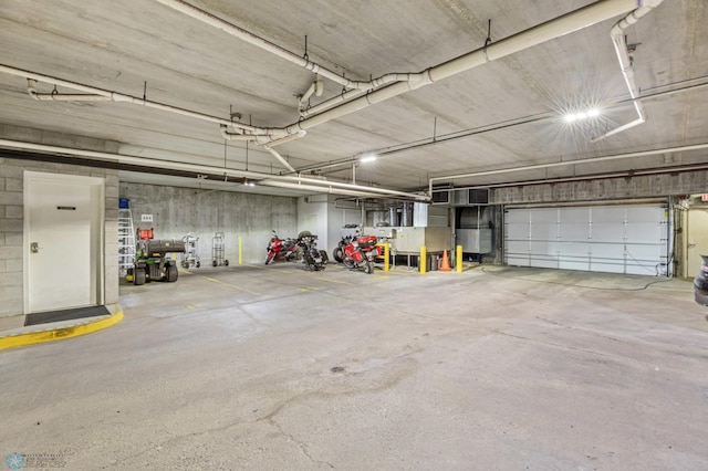 2501 30th Ave S Unit 203, Fargo, ND 58103 - view of parking deck