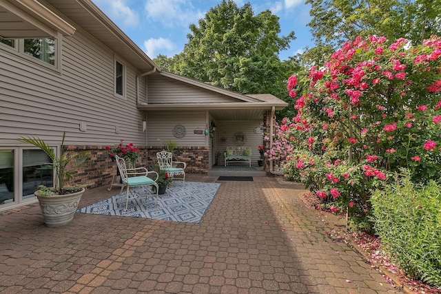 1506 Jackson Ave NE, Saint Michael, MN 55376 - view of patio / terrace
