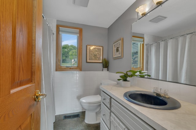 1506 Jackson Ave NE, Saint Michael, MN 55376 - full bath with vanity and tile walls