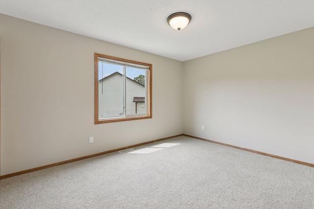 4552 131st St, Savage, MN 55378 - unfurnished room with carpet flooring
