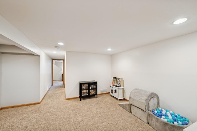 3300 88th St, Bloomington, MN 55431 - sitting room with carpet floors and recessed lighting