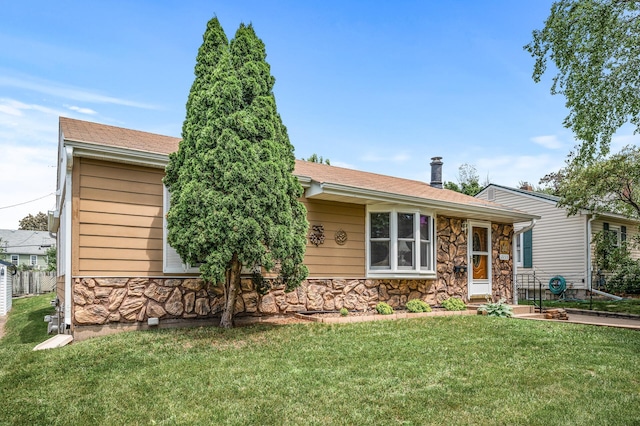 2233 Fremont Ave E, Saint Paul, MN 55119 - view of front of property featuring stone siding and a front lawn
