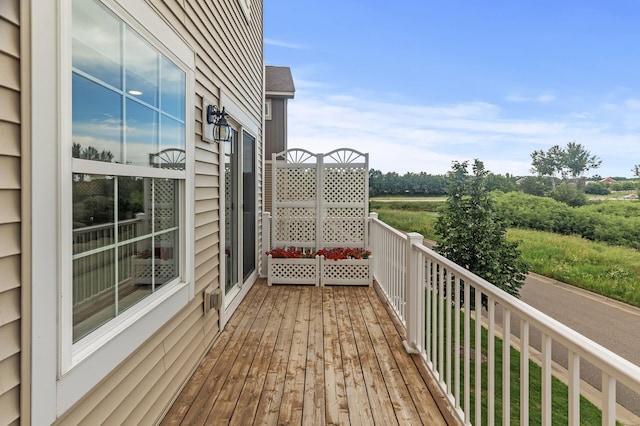 7558 Woods Edge Blvd, Lino Lakes, MN 55014 - view of wooden terrace