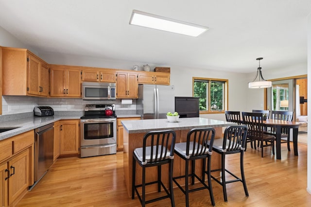 547 Hawthorn Rd, Lino Lakes, MN 55014 - photo 9