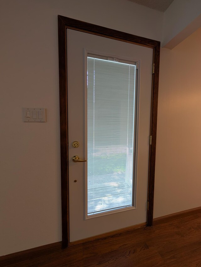 121 Rowena St, Ivanhoe, MN 56142 - photo 5