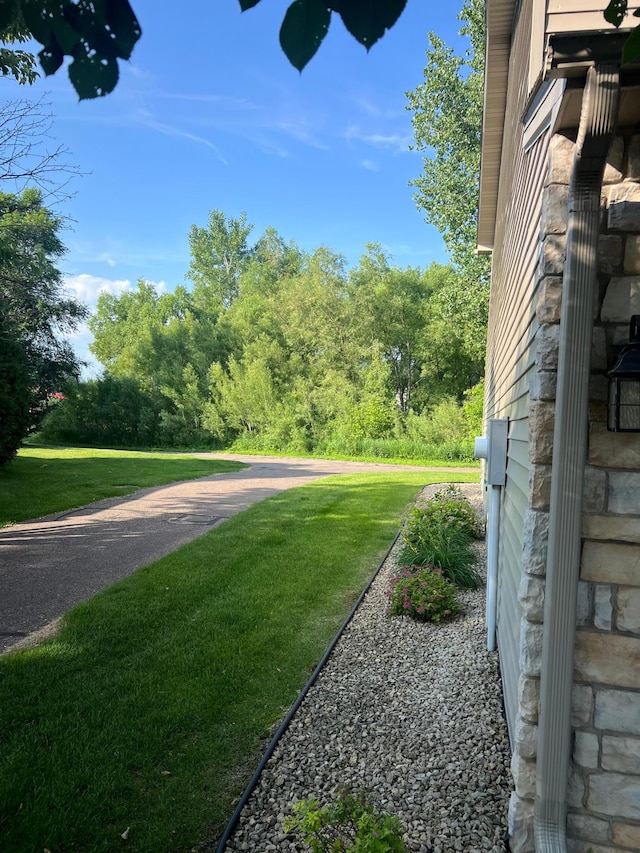 1129 Willow Trl, Farmington, MN 55024 - view of grassy yard