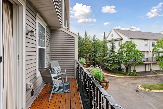 8356 Townsend Dr, Eden Prairie, MN 55344 - view of balcony