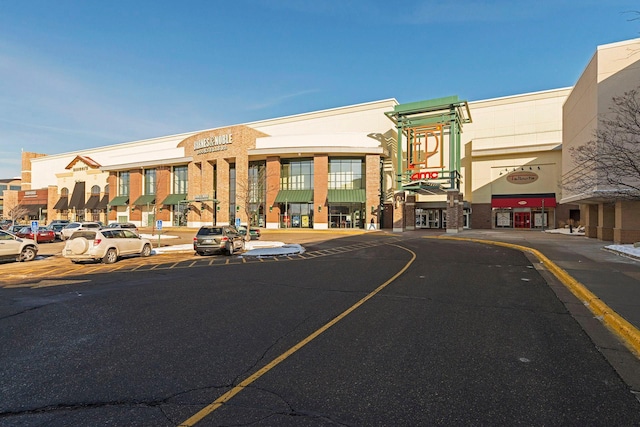 8356 Townsend Dr, Eden Prairie, MN 55344 - view of building exterior featuring uncovered parking