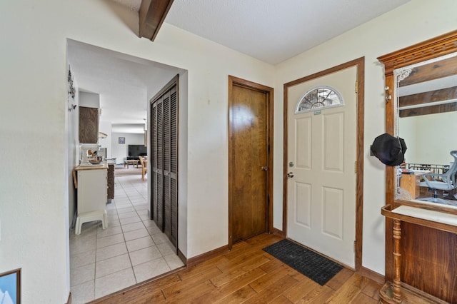 5510 Thompson Hill Rd, Proctor, MN 55810 - entrance foyer featuring light wood finished floors and baseboards