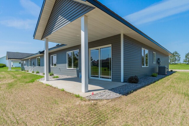 605 Colfax St, Parkers Prairie, MN 56361 - photo 6