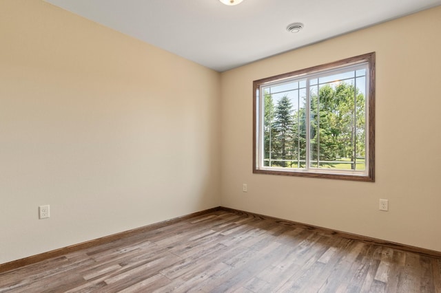 605 Colfax St, Parkers Prairie, MN 56361 - photo 30