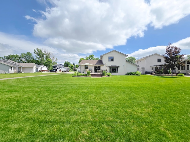 4619 Heather Way N, Oakdale, MN 55128 - view of green lawn with a residential view