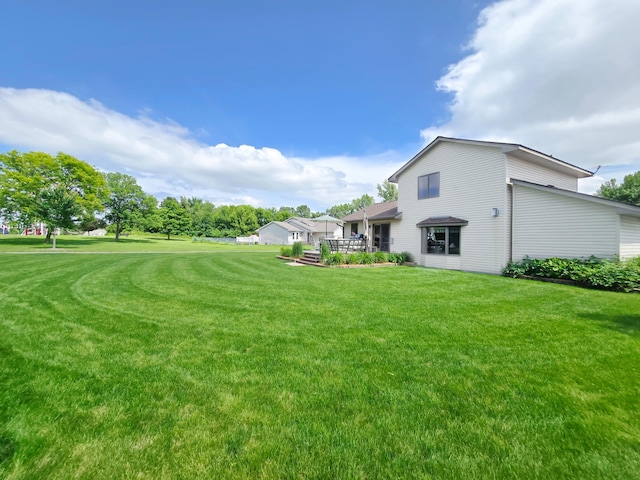 4619 Heather Way N, Oakdale, MN 55128 - view of green lawn
