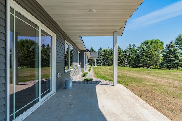 607 Colfax St, Parkers Prairie, MN 56361 - view of patio