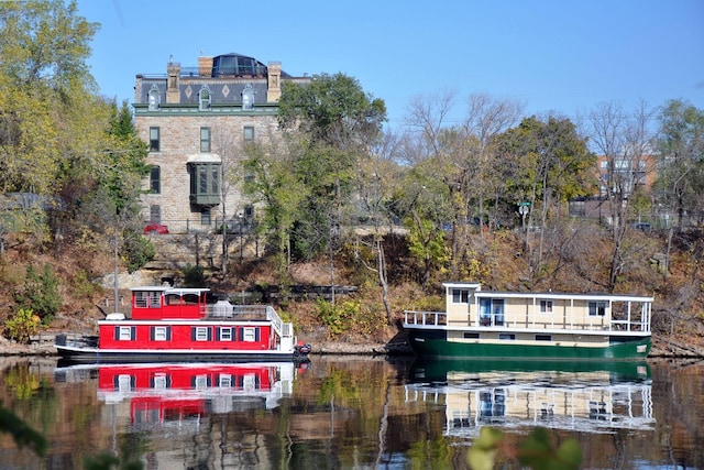 150 2nd St NE Unit B302, Minneapolis, MN 55413 - back of house with a water view
