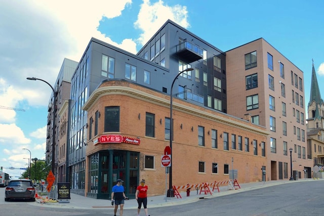 150 2nd St NE Unit B302, Minneapolis, MN 55413 - view of building exterior