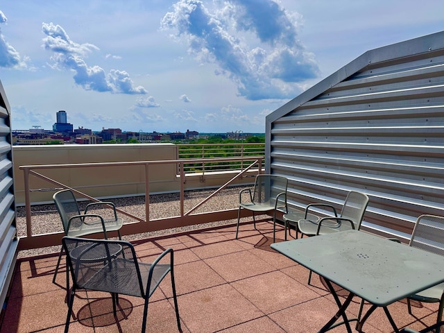 150 2nd St NE Unit B302, Minneapolis, MN 55413 - view of patio / terrace featuring a view of city