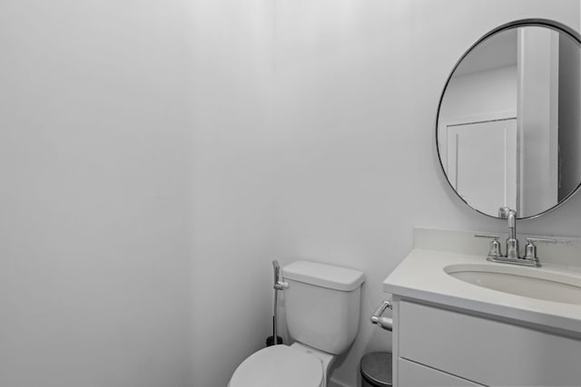 9612 Iron Horse Rd, Woodbury, MN 55129 - half bath featuring vanity and toilet
