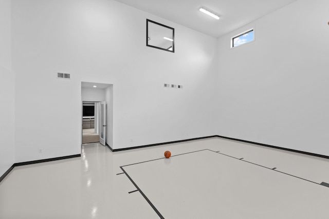 9612 Iron Horse Rd, Woodbury, MN 55129 - view of basketball court