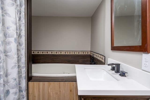 301 Nottingham Ct, North Mankato, MN 56003 - full bath with a garden tub and vanity