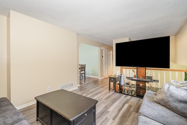 7141 Snow Owl Ln, Circle Pines, MN 55014 - photo 8