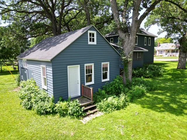 311 Grove St, Redwood Falls, MN 56283 - rear view of property