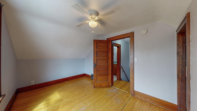 429 7th St NW, Rochester, MN 55901 - bonus room featuring light wood-style floors, lofted ceiling, and ceiling fan
