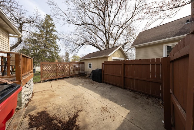 429 7th St NW, Rochester, MN 55901 - view of patio / terrace