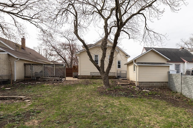 429 7th St NW, Rochester, MN 55901 - view of yard