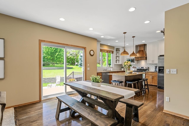 2227 Stone Creek Ln E, Chanhassen, MN 55317 - dining area featuring recessed lighting and dark wood finished floors