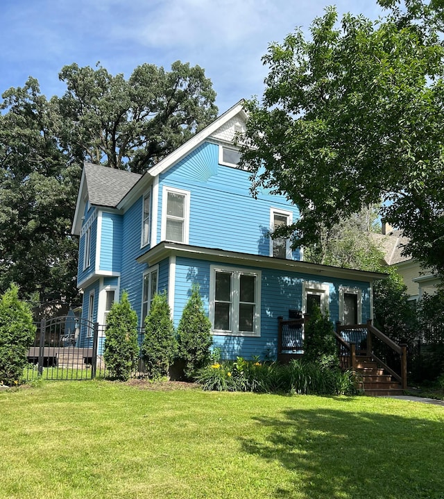 981 Bayless Ave, Saint Paul, MN 55114 - view of front of home