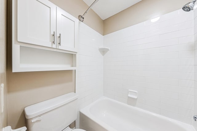 10311 Cedar Lake Rd Unit 210, Minnetonka, MN 55305 - full bath with toilet and bathing tub / shower combination