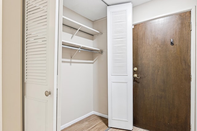 10311 Cedar Lake Rd Unit 210, Minnetonka, MN 55305 - view of closet