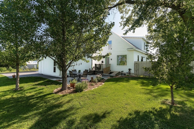 18377 County Highway 25, Fergus Falls, MN 56537 - view of yard with a patio area