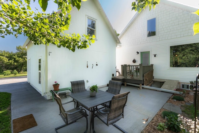 18377 County Highway 25, Fergus Falls, MN 56537 - view of patio with outdoor dining space