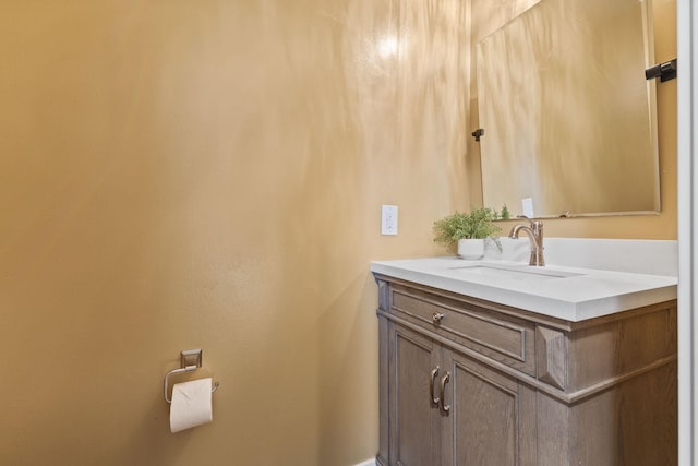 1237 Hillwind Rd NE, Fridley, MN 55432 - bathroom with vanity