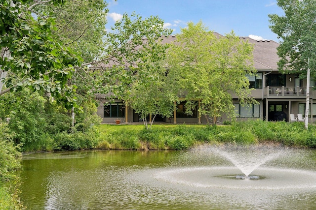 343 Waycliffe Dr N, Wayzata, MN 55391 - water view