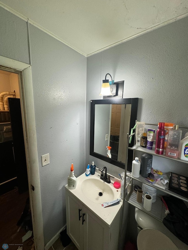 1822 7th Ave S, Fargo, ND 58103 - bathroom featuring vanity and toilet