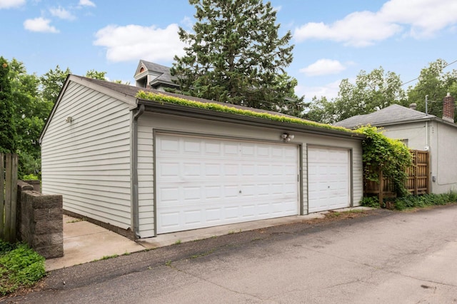 977 Portland Ave Unit 1, Saint Paul, MN 55104 - view of detached garage