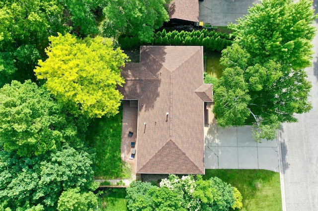 905 Johanna Ave, Willmar, MN 56201 - photo 2