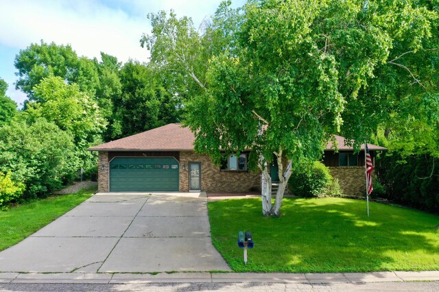 905 Johanna Ave, Willmar, MN 56201 - photo 33