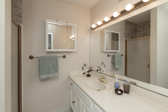 1163 Edgcumbe Rd Unit 1163, Saint Paul, MN 55105 - bathroom with a stall shower and vanity
