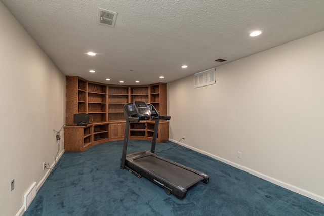 1163 Edgcumbe Rd Unit 1163, Saint Paul, MN 55105 - workout area with carpet flooring, recessed lighting, and a textured ceiling
