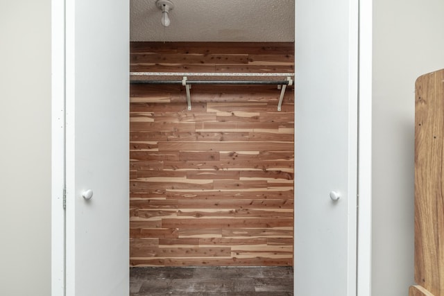 1163 Edgcumbe Rd Unit 1163, Saint Paul, MN 55105 - view of closet